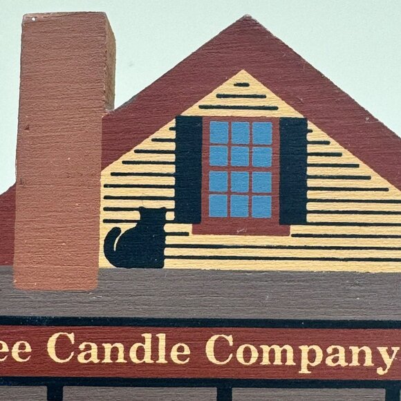 The Cats Meow Wooden Yankee Candle Co. Market Street Series 1989 Decorative Coll - Picture 5 of 7